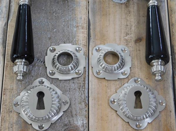 Grote foto set retro deurbeslag nikkel met zwarte porseleinen grepen doe het zelf en verbouw materialen en producten