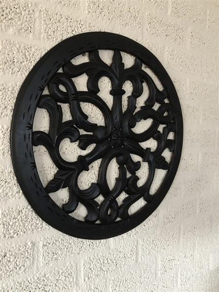 Grote foto wandornament rond prachtig sier gesneden zwart bruin small tuin en terras tuindecoratie
