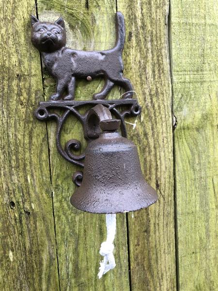 Grote foto deurbel met kat poes gietijzer bruin fraai. doe het zelf en verbouw deuren en horren