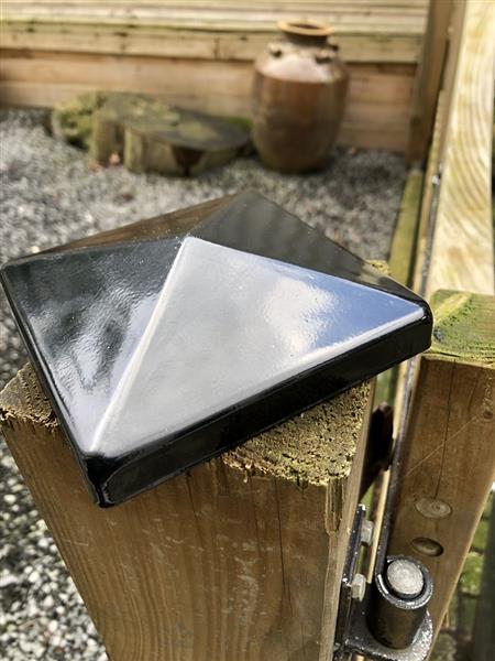 Grote foto paal cover metaal zwart 12 x 12. tuin en terras hekken en schuttingen