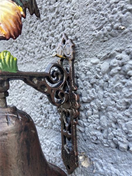 Grote foto deur post bel klok gietijzer haan in kleur. doe het zelf en verbouw deuren en horren