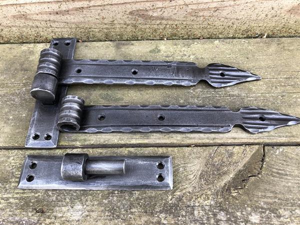 Grote foto prachtig zwaar smeedwerk degelijke sierlijke hengen topkwaliteit doe het zelf en verbouw materialen en producten