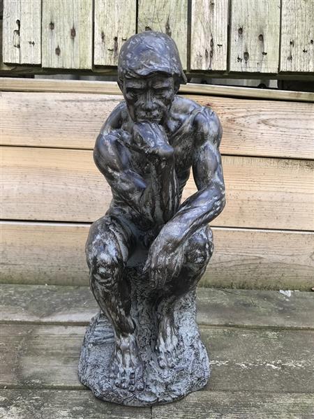 Grote foto mooi beeld van de denker the thinker polystone beeld tuin en terras tuindecoratie