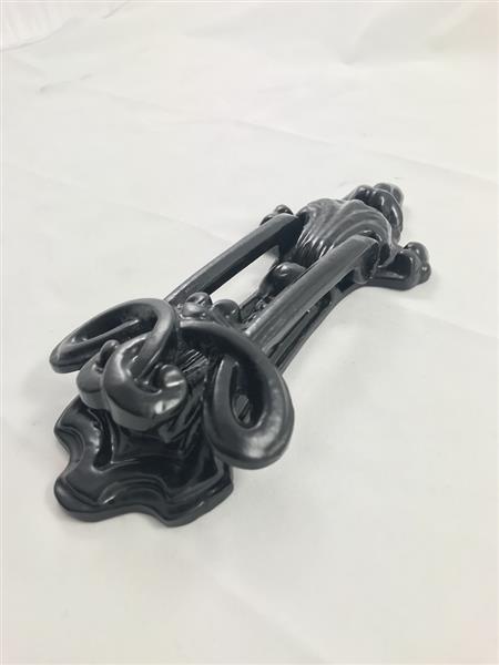 Grote foto een mooie deurklopper mat zwart heel sierlijk doe het zelf en verbouw materialen en producten