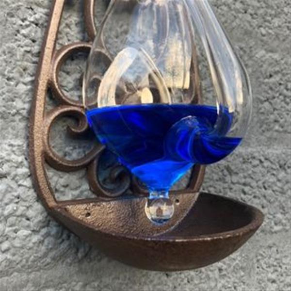 Grote foto buitenkant barometer luchtdrukmeter beugel gemaakt van gietijzer met glazen container huis en inrichting woningdecoratie