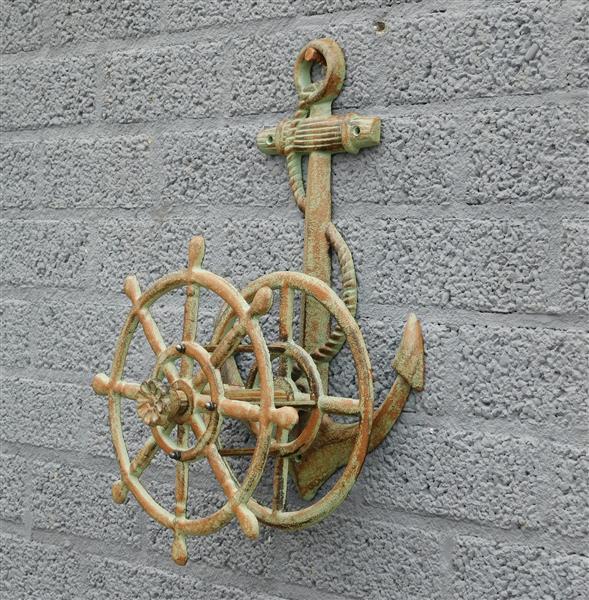 Grote foto waterslanghouder gietijzer groen bruin met anker tuin en terras tuindecoratie