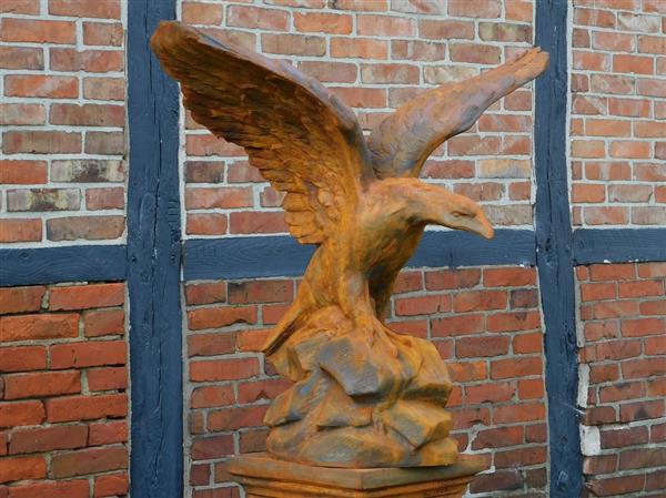 Grote foto grote adelaar oxide vol steen tuin en terras tuindecoratie