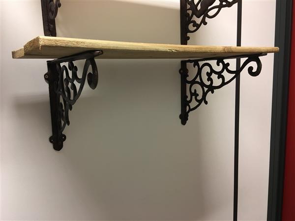 Grote foto paar schapdragers hangbeugel gietijzer rust brown tuin en terras overige tuin en terras