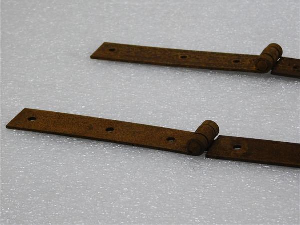 Grote foto set van 2 scharnieren met lange band rustiek smeedijzer rust doe het zelf en verbouw materialen en producten