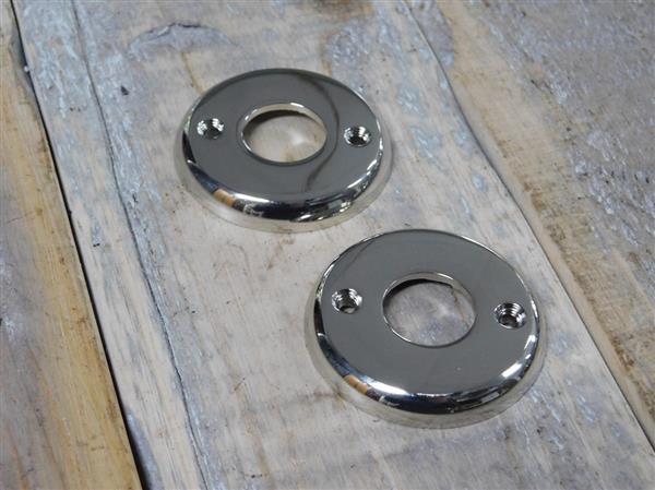 Grote foto set deurbeslag nikkel set met de rozetten met veiligheid pz geschikt. doe het zelf en verbouw materialen en producten