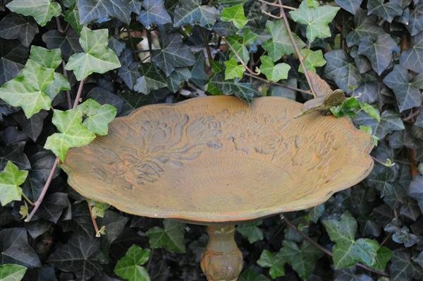 Grote foto laatste vogelbad met hummingbird xl gietijzer antiek groen rust. tuin en terras tuindecoratie