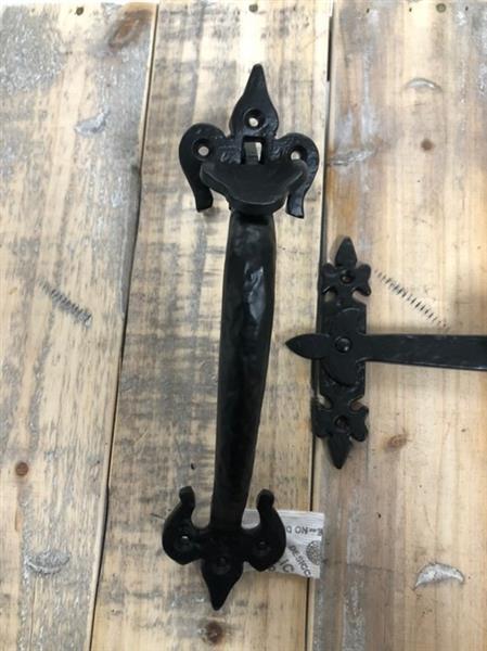 Grote foto staldeur hardware ijzeren poort slot valslot doe het zelf en verbouw materialen en producten