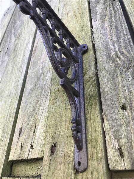 Grote foto fraaie boek steun wandhouder ondersteuning antiek tuin en terras tuindecoratie