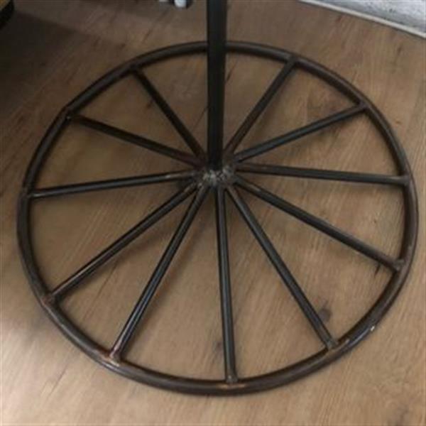 Grote foto elegante mannequin dressqueen staal dames buste tuin en terras tuindecoratie