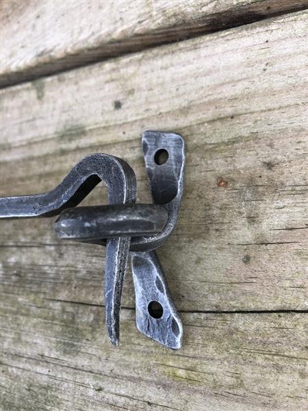 Grote foto cabine haak haak als windhaak sluiting staal prachtig smeedwerk doe het zelf en verbouw materialen en producten