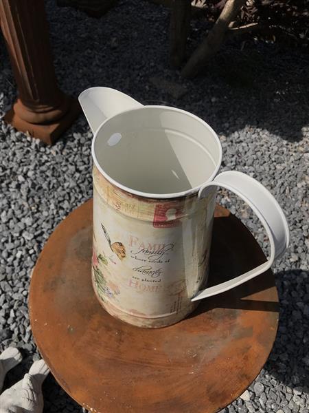 Grote foto grote kan met fraaie afbeeldingen gemaakt van metaal tuin en terras tuindecoratie