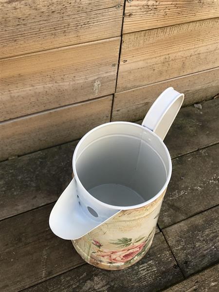 Grote foto grote kan met fraaie afbeeldingen gemaakt van metaal tuin en terras tuindecoratie