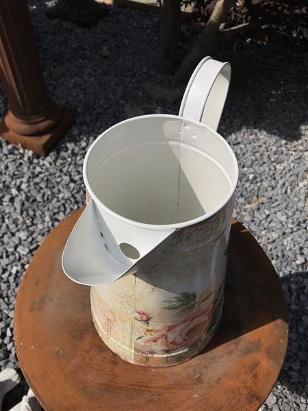 Grote foto grote kan met fraaie afbeeldingen gemaakt van metaal tuin en terras tuindecoratie