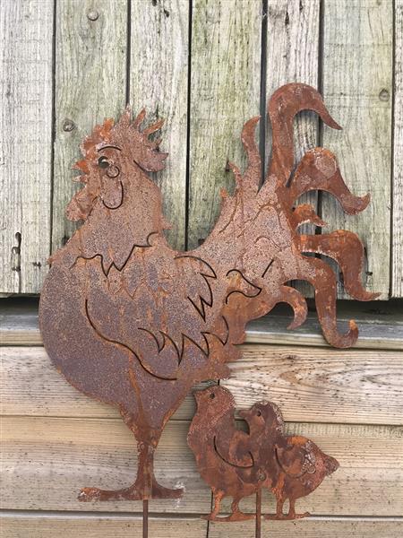 Grote foto silhouette van een haan en zijn 2 kuikentjes gemaakt van gietijzer rust tuin en terras tuindecoratie