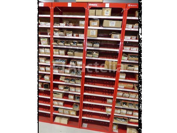 Grote foto inhoud van 2 planken schroeven bouten doe het zelf en verbouw onderdelen en accessoires