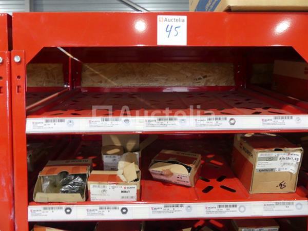 Grote foto inhoud van 2 planken schroeven bouten doe het zelf en verbouw onderdelen en accessoires