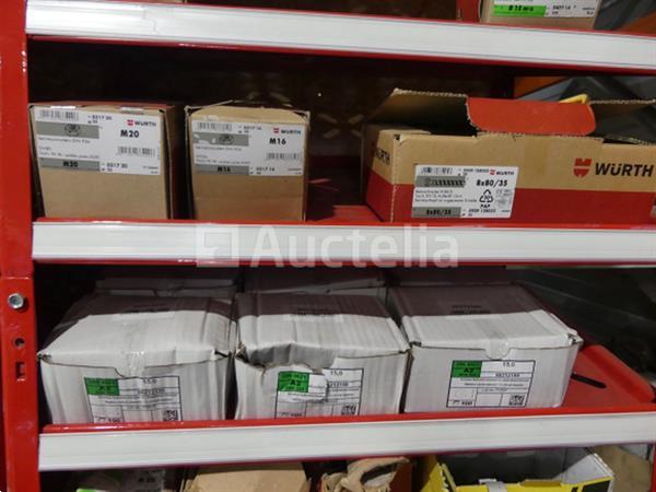 Grote foto inhoud van 2 planken schroeven bouten doe het zelf en verbouw onderdelen en accessoires