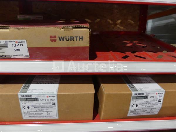 Grote foto inhoud van 2 planken schroeven bouten doe het zelf en verbouw onderdelen en accessoires