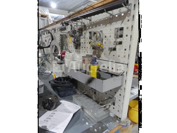 Grote foto werkplaats werkbank tuin en terras overige tuin en terras