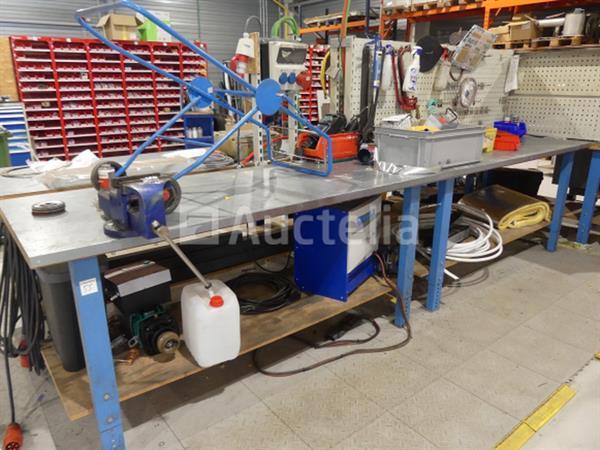 Grote foto 2 werkplaats werkbanken tuin en terras overige tuin en terras