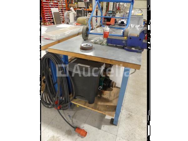 Grote foto 2 werkplaats werkbanken tuin en terras overige tuin en terras