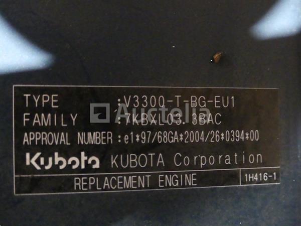 Grote foto kubota v3300 t aardgasmotor agrarisch tractor onderdelen