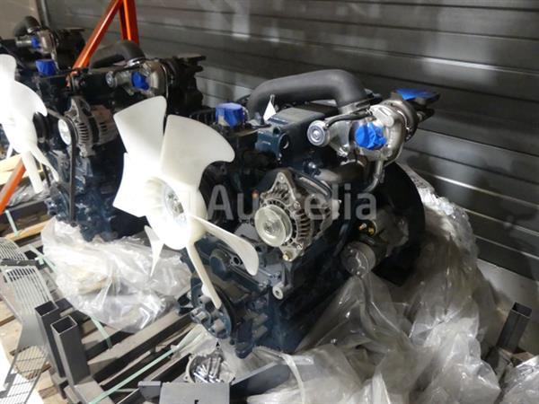 Grote foto kubota v3300 t aardgasmotor agrarisch tractor onderdelen