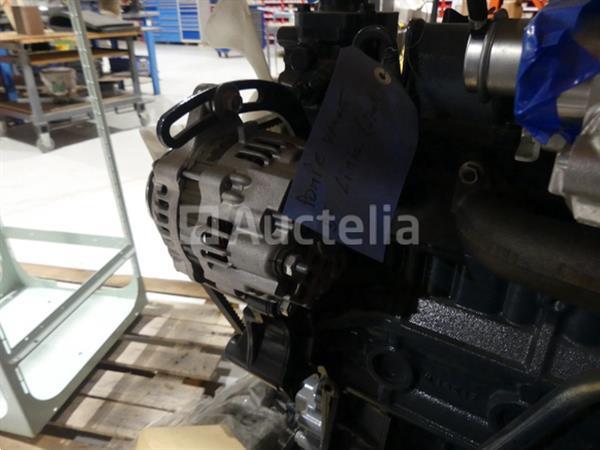 Grote foto kubota v3300 t aardgasmotor agrarisch tractor onderdelen