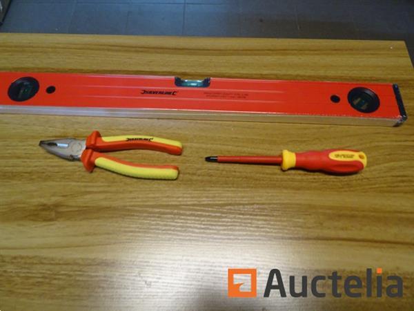 Grote foto silverline expert waterpas tang en elektriciensschroevendraaier doe het zelf en verbouw gereedschappen en machines