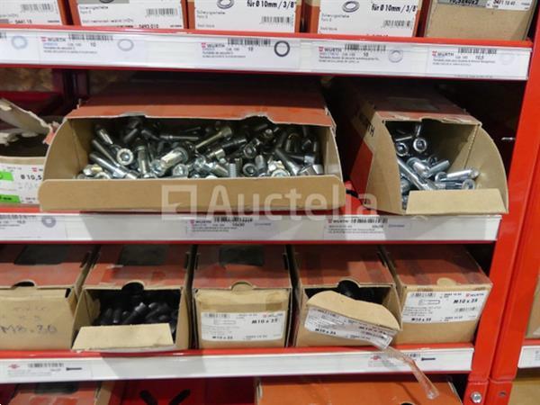 Grote foto inhoud van 2 planken schroeven bouten doe het zelf en verbouw onderdelen en accessoires