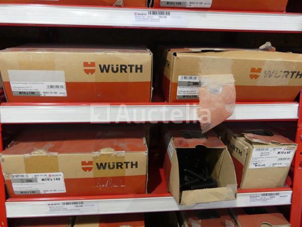 Grote foto inhoud van 2 planken schroeven bouten doe het zelf en verbouw onderdelen en accessoires