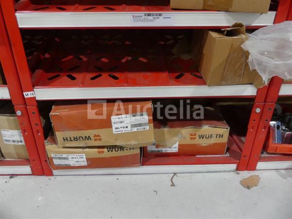 Grote foto inhoud van 2 planken schroeven bouten doe het zelf en verbouw onderdelen en accessoires