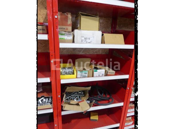 Grote foto inhoud van 2 planken doe het zelf en verbouw onderdelen en accessoires