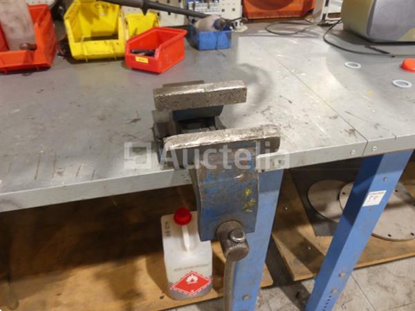 Grote foto 2 werkplaats werkbanken tuin en terras overige tuin en terras