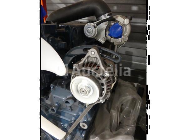 Grote foto kubota v3300 t aardgasmotor agrarisch tractor onderdelen