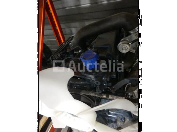 Grote foto kubota v3300 t aardgasmotor agrarisch tractor onderdelen