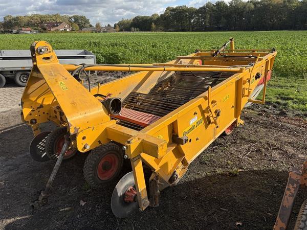 Grote foto keulmac klapper en samon rooier agrarisch oogstmachines