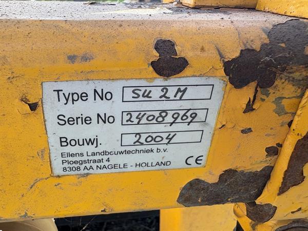 Grote foto keulmac klapper en samon rooier agrarisch oogstmachines