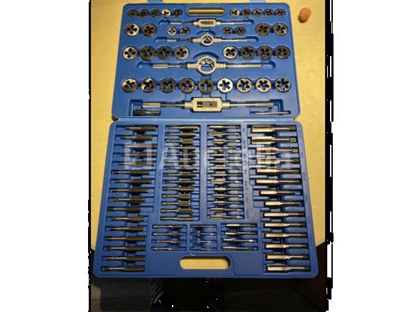 Grote foto tap en snij set 110 delig metrisch tungsten staal doe het zelf en verbouw gereedschappen en machines