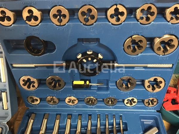 Grote foto tap en snij set 45 delig metrisch tungsten staal doe het zelf en verbouw gereedschappen en machines