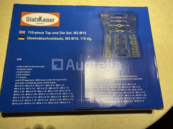 Grote foto tap en snij set 110 delig metrisch tungsten staal doe het zelf en verbouw gereedschappen en machines