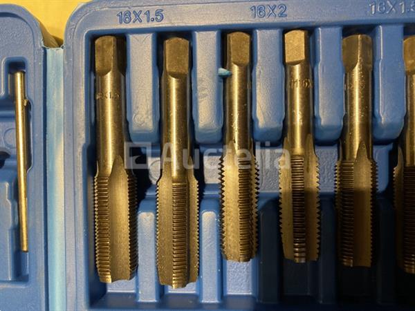 Grote foto tap en snij set 110 delig metrisch tungsten staal doe het zelf en verbouw gereedschappen en machines