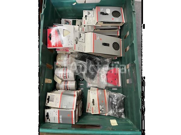 Grote foto partij schuurmiddelen makita en bosch doe het zelf en verbouw gereedschappen en machines