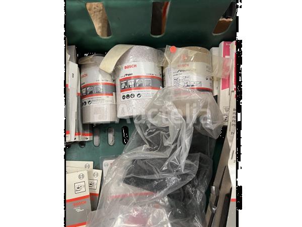 Grote foto partij schuurmiddelen makita en bosch doe het zelf en verbouw gereedschappen en machines