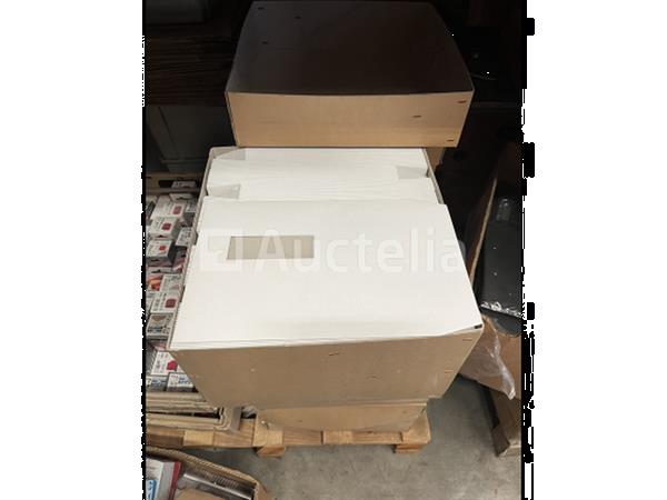 Grote foto 3 dozen hard kartonnen a4 enveloppen doe het zelf en verbouw gereedschappen en machines